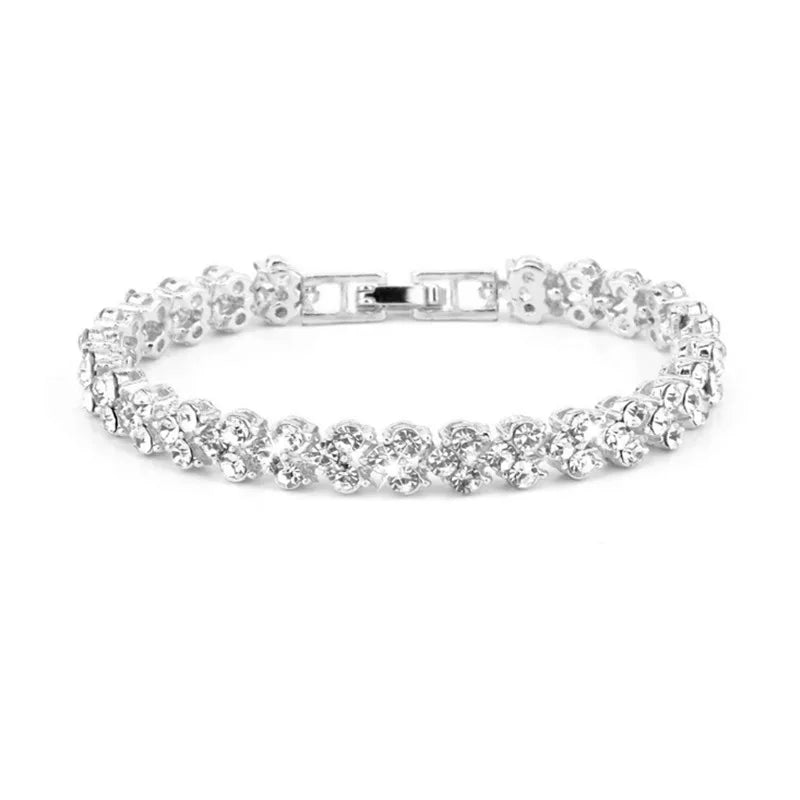 Simple Elegance: Luxury Diamond Quartz Ladies Bracelet Watch Gift Set for Women - www.kubikstore.com